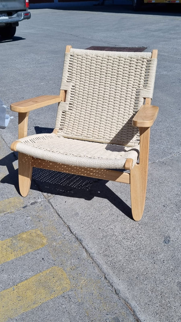 BUTACA DANESA WEGNER ( REPLICA ) - 35% DCTO!